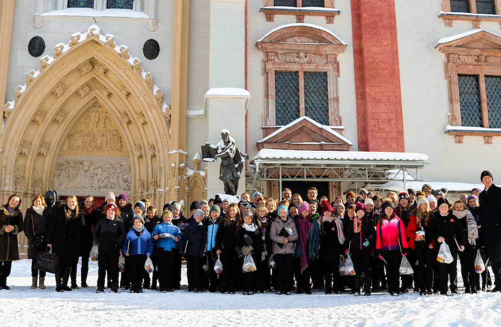 Altöttinger Kapellsingknaben und Mädchenkantorei Konzert und Gestaltung der Festmesse in der BasilikaKonzert und Gestaltung der Festmesse in der Basilika