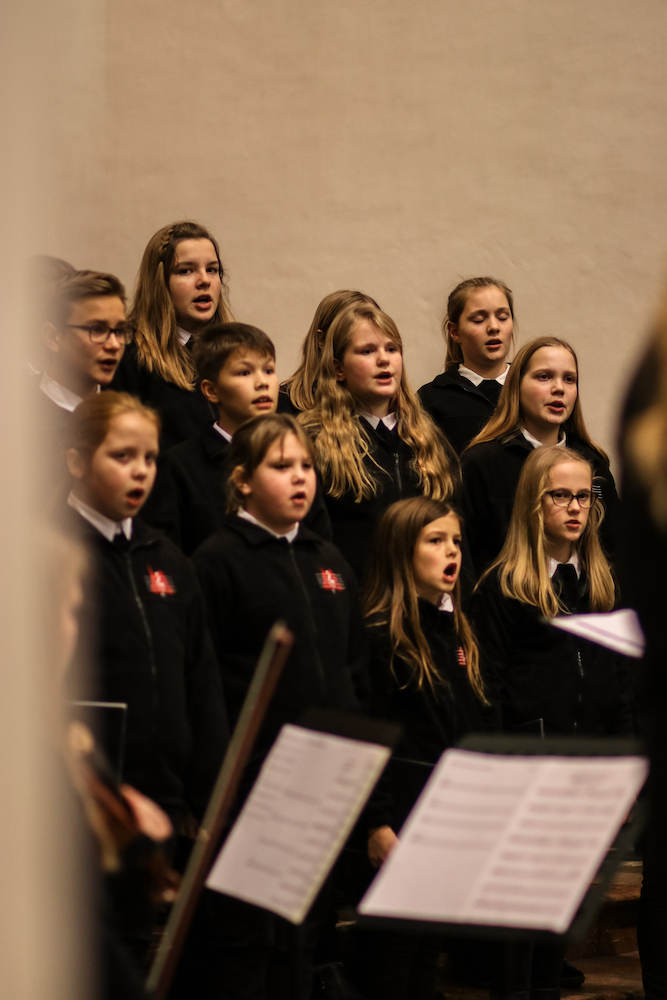 Altöttinger Kapellsingknaben und Mädchenkantorei Konzert und Gestaltung der Festmesse in der BasilikaKonzert und Gestaltung der Festmesse in der Basilika